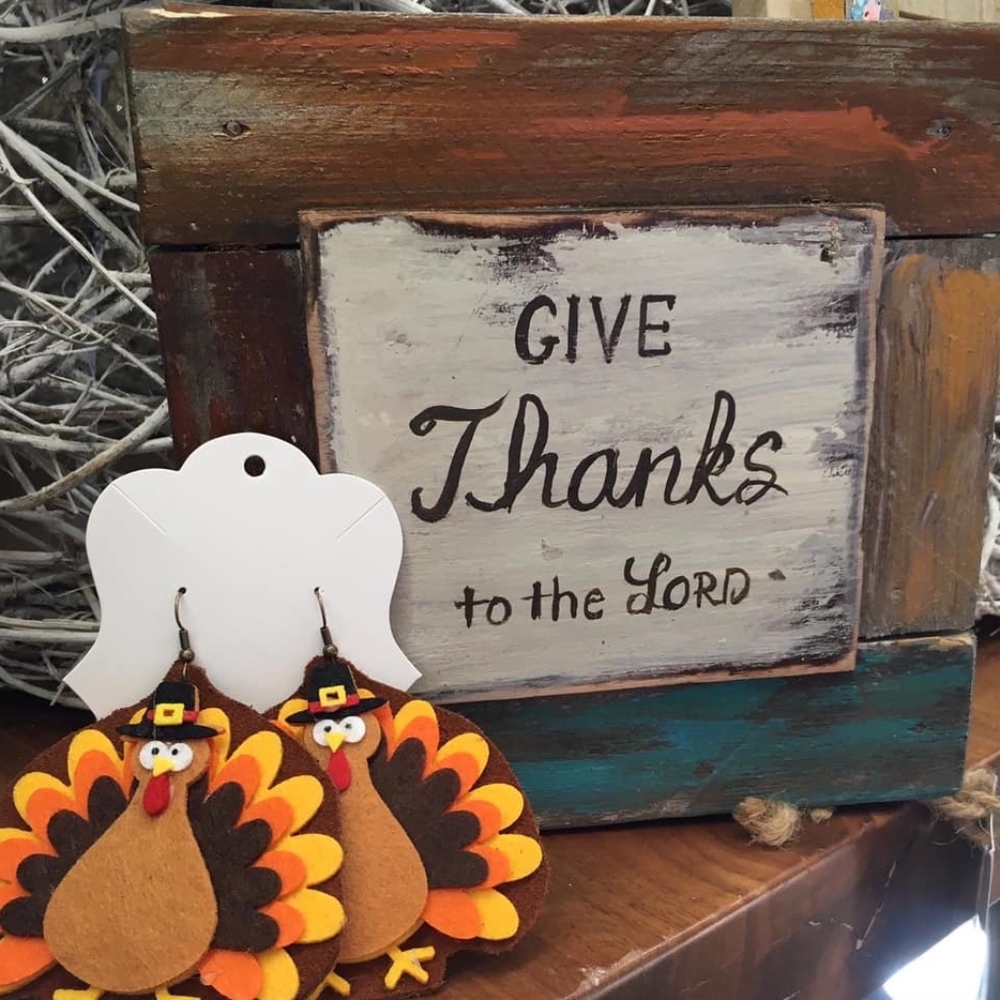 Pumpkin or Turkey Thanksgiving earrings